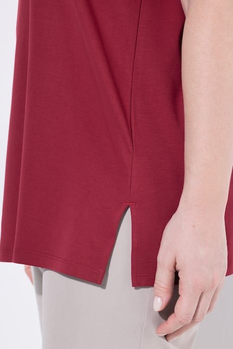 T-shirt en coton Pima, cœur sur le buste, décolleté rond et manches courtes, coupe évasée