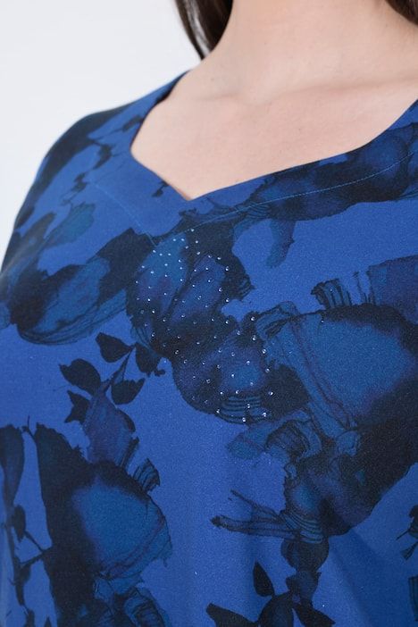 T-shirt en coton Pima, décolleté féminin en forme de cœur, manches courtes et coupe évasée