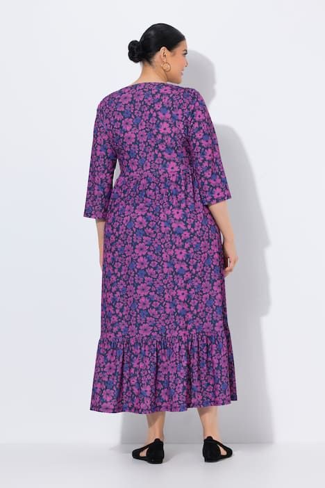Robe en jersey à fleurs, décolleté en V et manches 3/4, coupe évasée