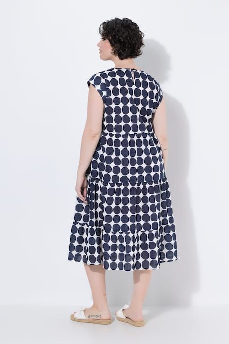 Robe midi à pois, décolleté rond et manches courtes, coupe évasée