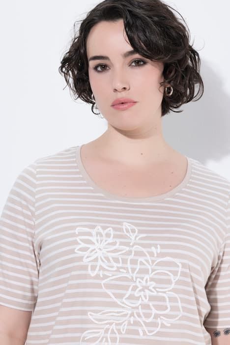T-shirt rayé avec broderies, décolleté rond et manches courtes, coupe évasée
