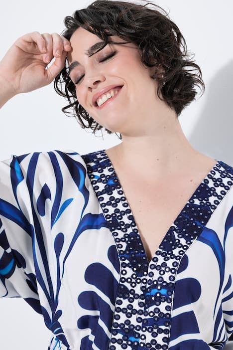 Robe décolleté en V et manches 3/4, imprimé et petites pierres fantaisie