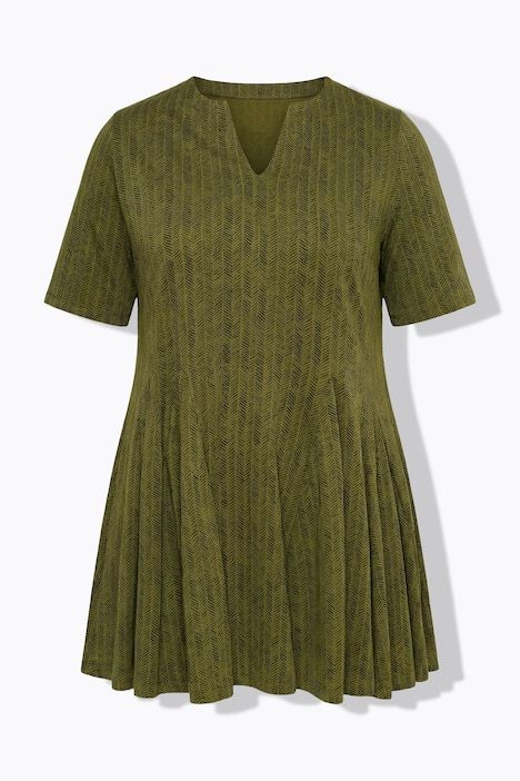 Blouse motif chevrons, col tunisien et manches courtes, plis godet