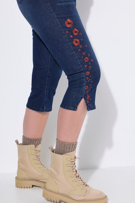 Corsaire en jean, tissu denim extensible, bas de jambe fendu