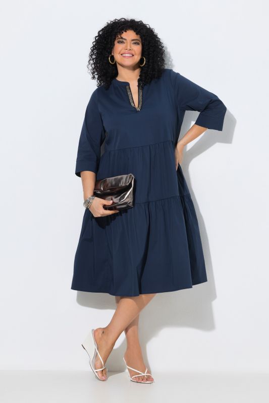 Robe midi à volants, col tunisien et manches 3/4, coupe évasée