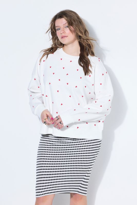 Sweat-shirt oversize, broderie cœur