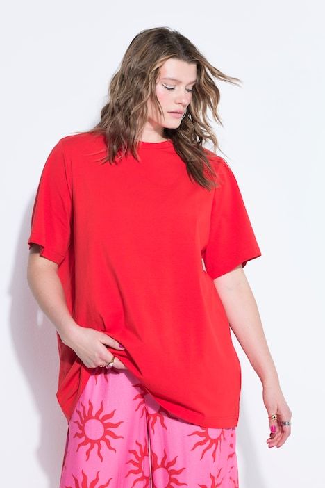 T-shirt long à col rond et manches courtes