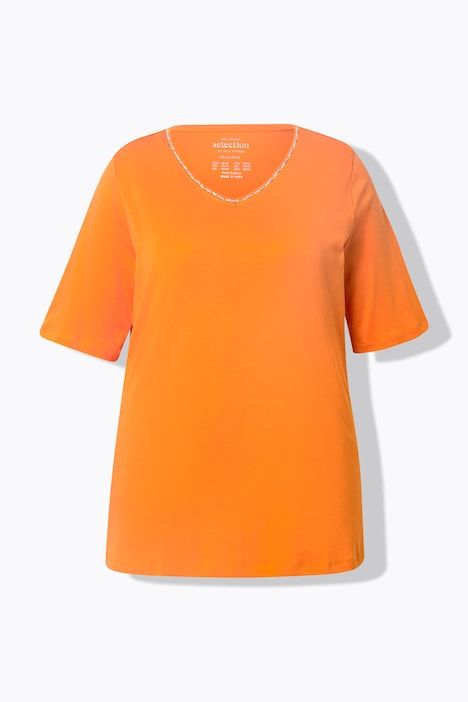 T-shirt à coupe évasée. Col en V et manches courtes