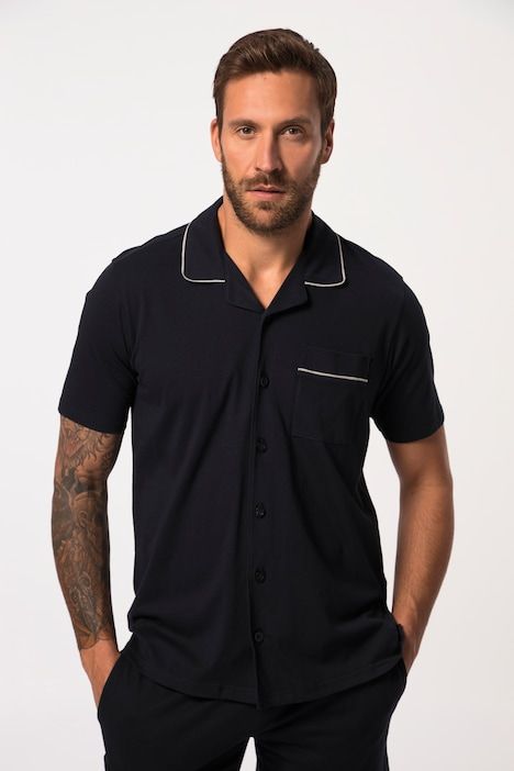 Pyjama deux pièces, collection Homewear. Short et haut avec col à revers. Jusqu'au 8XL.