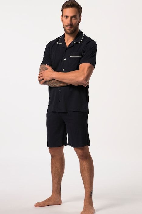 Pyjama deux pièces, collection Homewear. Short et haut avec col à revers. Jusqu'au 8XL.