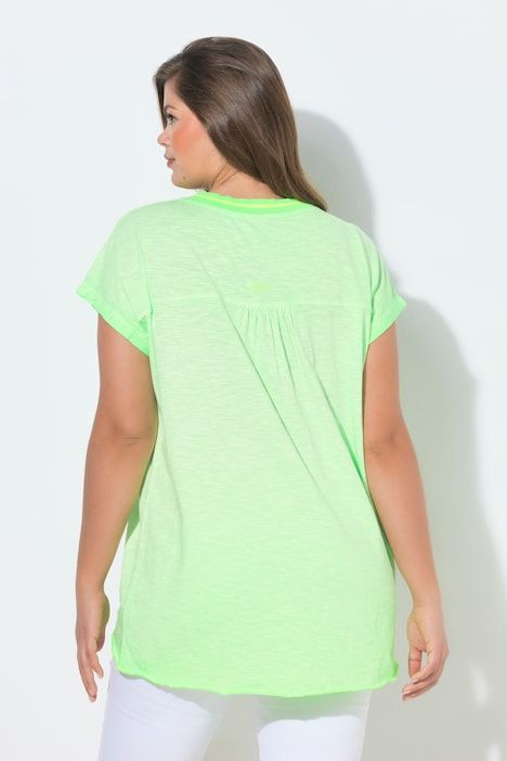 T-shirt décolleté en V et manches courtes