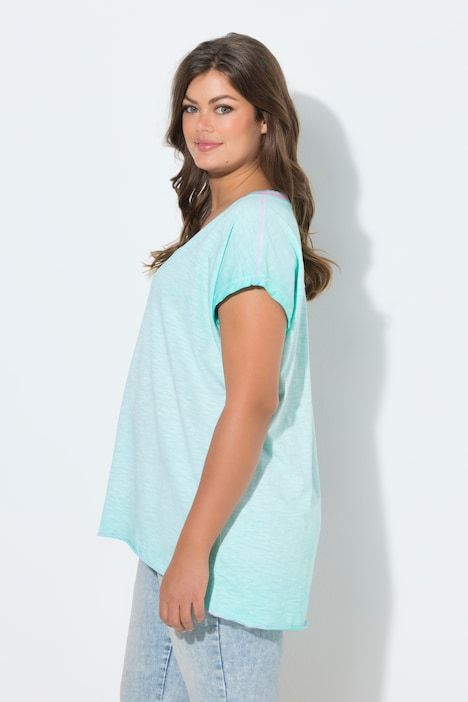 T-shirt décolleté en V et manches courtes