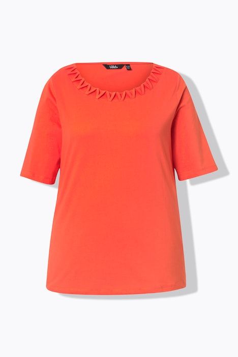 T-shirt à manches courtes. Décolleté rond à bordure fantaisie, effet « tressé »