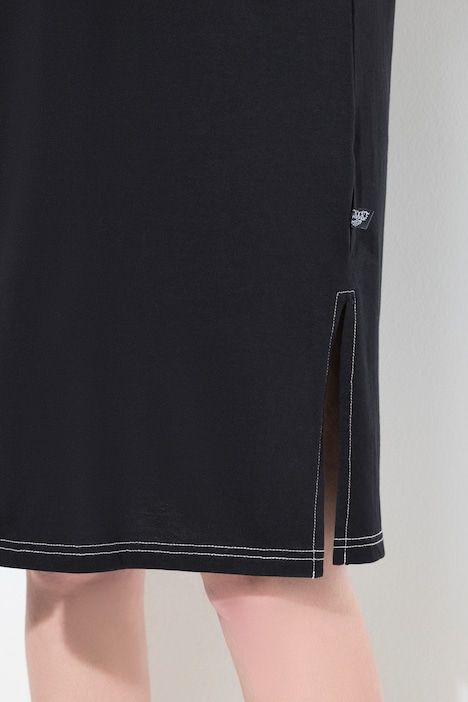 Lot de 2 chemises de nuit, feuilles/uni, décolleté en V et manches courtes