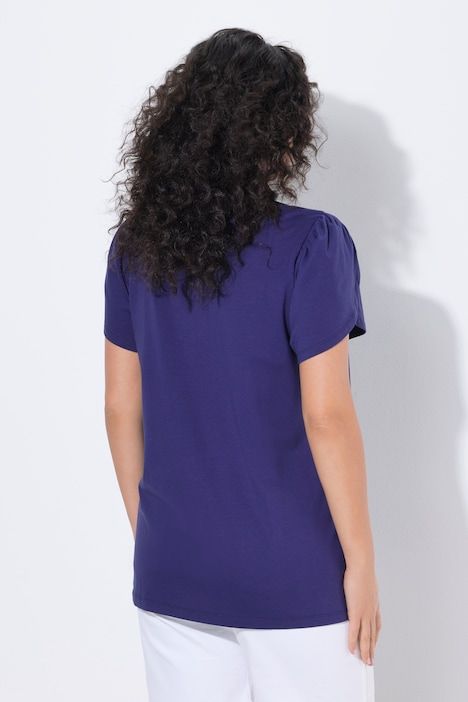 T-shirt, effet superposition. Col rond et manches courtes. Coupe évasée