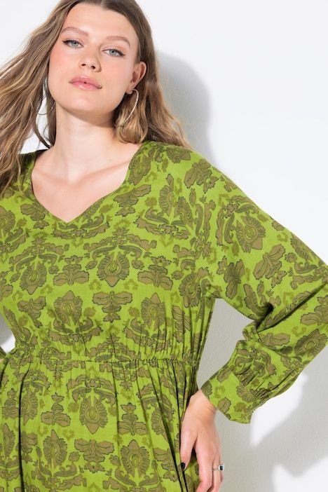 Robe midi, coupe évasée. Ruban élastique, motif cachemire