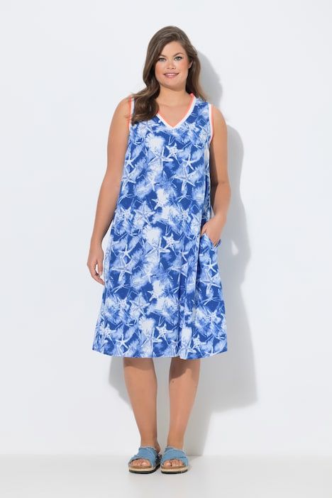Robe à bretelles, col en V, coupe en A