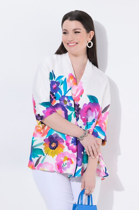 Blouse en satin, fleurs, coupe A, col calice, manches 3/4