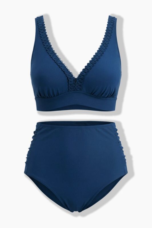 Bikini avec bonnets souples, liseré fantaisie et bretelles ajustables