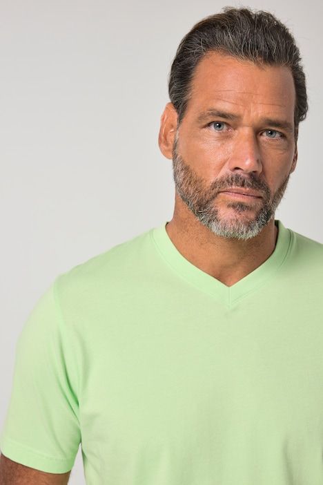 T-shirt JP 1880 Basic, col en V - jusqu'au 8 XL