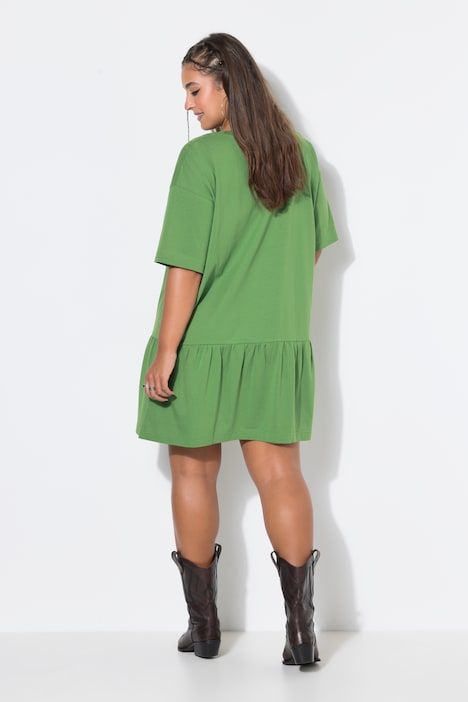 Robe en jersey avec volant, manches courtes et coupe évasée