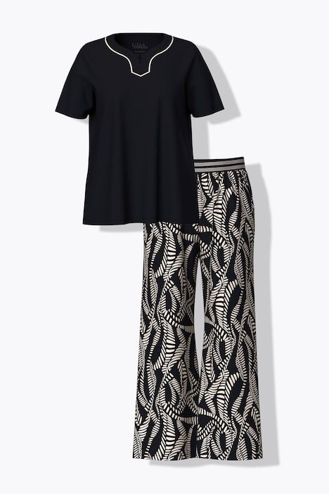 Pyjama motif palmiers, décolleté en forme de cœur et manches courtes