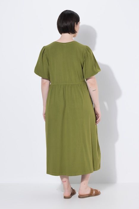 Robe longue, coupe A, col rond, manches courtes ballon, poches