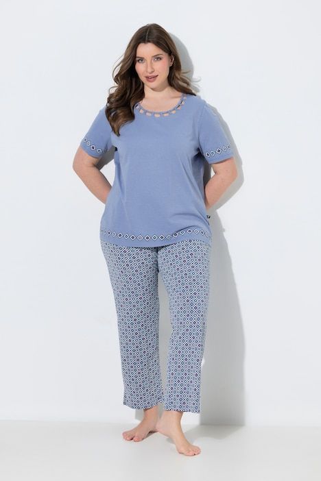Pyjama deux pièces, T-shirt avec bordure ajourée, décolleté rond et manches courtes
