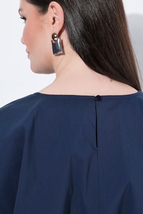 Robe longue, plis décoratifs, cintrée, col rond, manches mi-longues