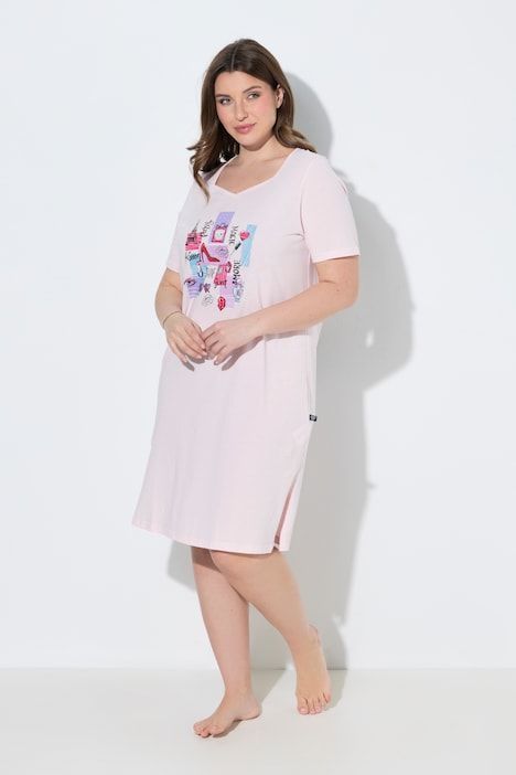 Chemise de nuit / grand T-shirt, motif Fashion, décolleté en forme de cœur et manches courtes
