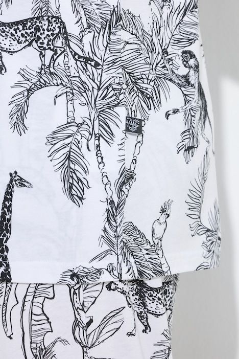 Pyjama à motif safari, manches mi-longues et col en V