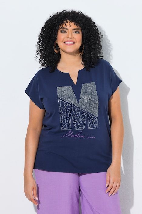 T-shirt oversize, petits strass fantaisie, col tunisien et manches courtes