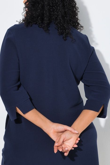 Robe texturée, col tunisien et manches 3/4