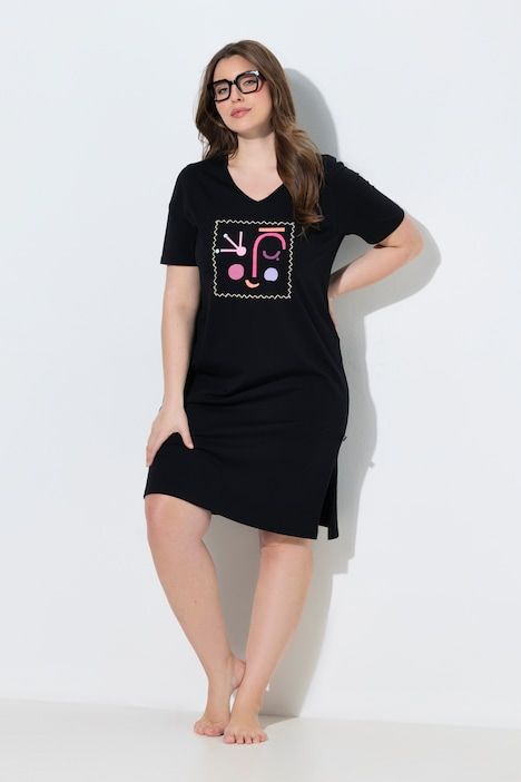 Chemise de nuit / grand T-shirt, motif visage, décolleté en V et manches courtes