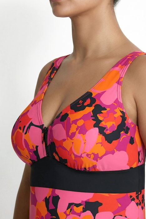 Maillot de bain, motif fleurs, bonnets souples et matière recyclée