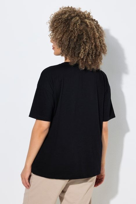 T-shirt oversize, broderies en fil de corde, décolleté rond et manches courtes