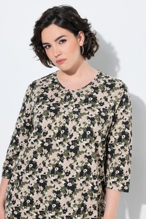 T-shirt à fleurs, plis fantaisie, décolleté en V et manches 3/4, coupe évasée
