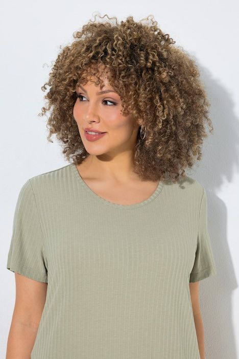 T-shirt en jersey côtelé, décolleté rond et manches courtes, coupe Classic Fit