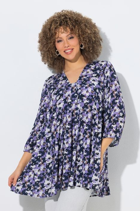 Blouse à fleurs, coupe évasée, plis godet, décolleté en V et manches 3/4