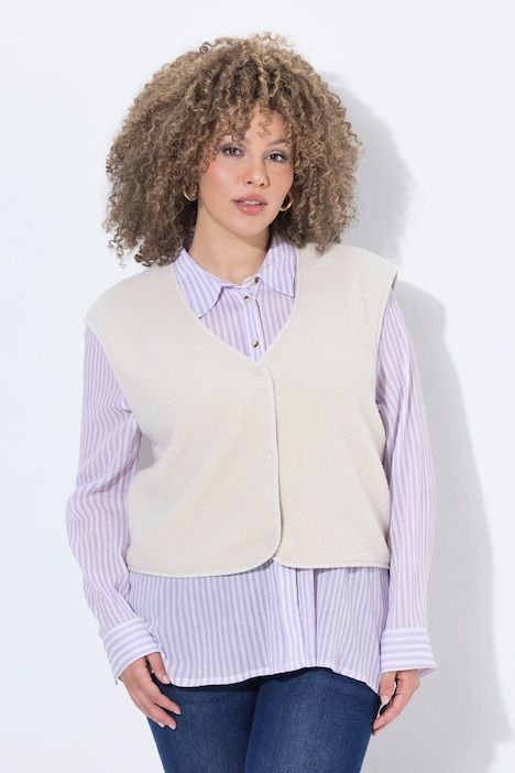 Gilet en polaire bouclée, coupe courte, encolure en V et boutons-pression, modèle sans manches